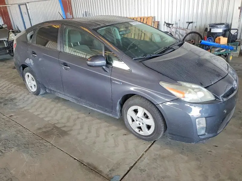 2011 TOYOTA PRIUS   