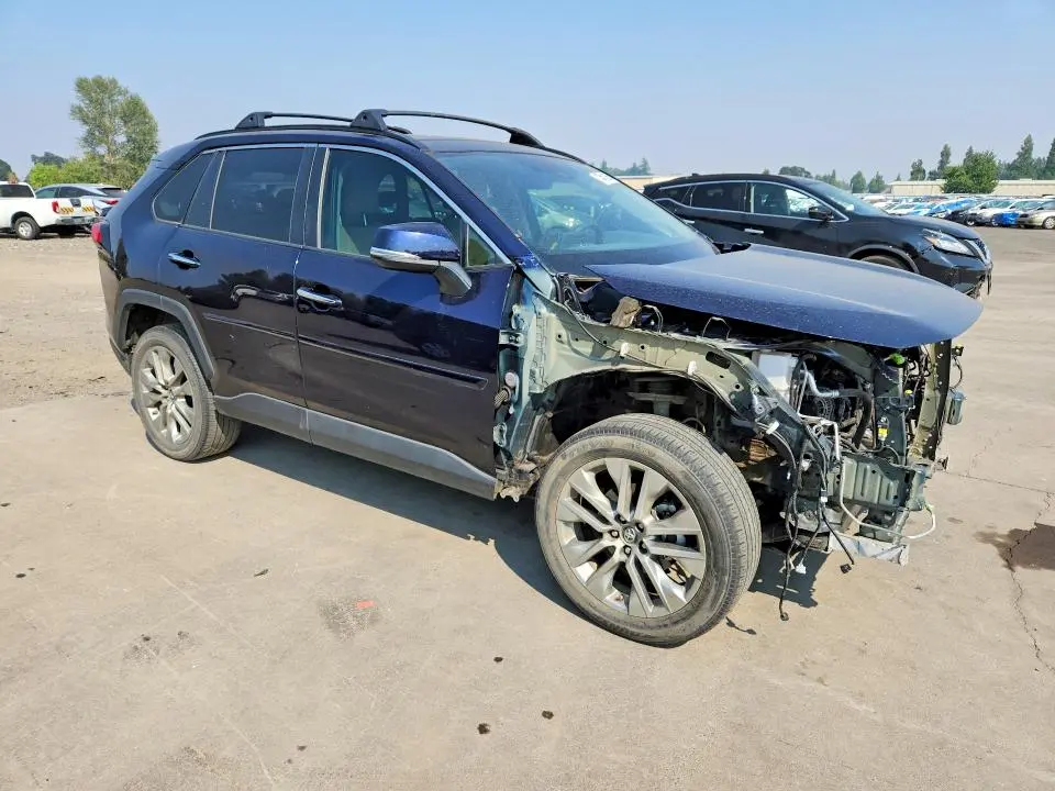 2019 TOYOTA RAV4 LIMITED  