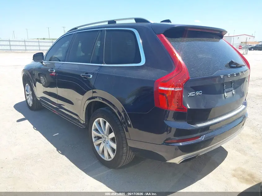 2016 VOLVO XC90 T6 MOMENTUM