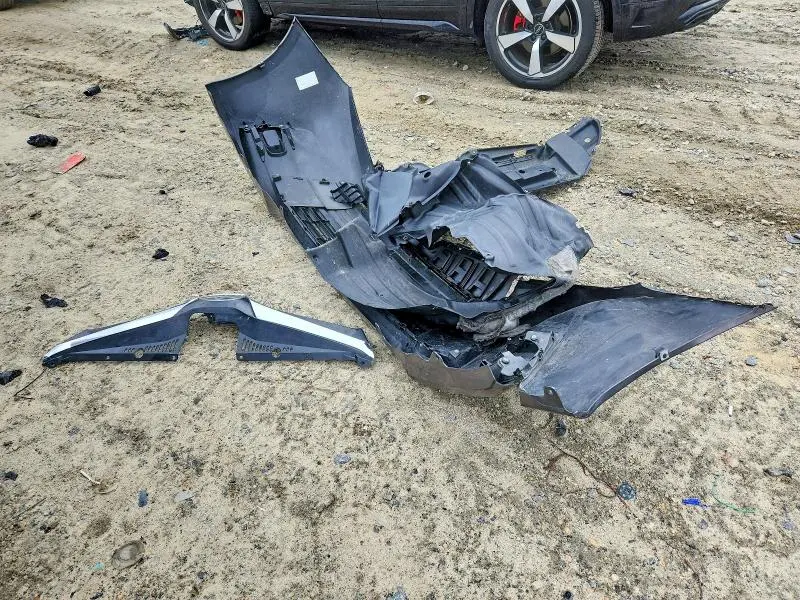 2019 TOYOTA SIENNA LE  