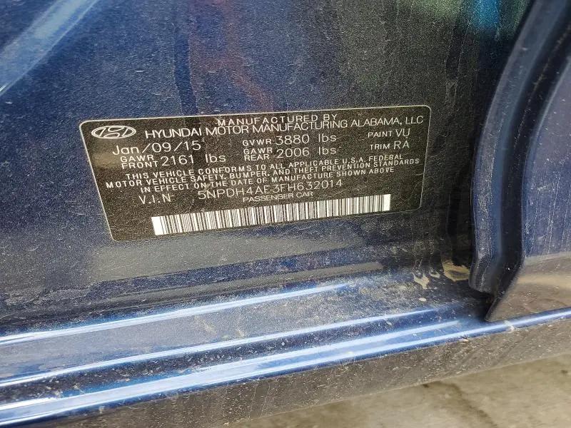 2015 HYUNDAI ELANTRA SE  