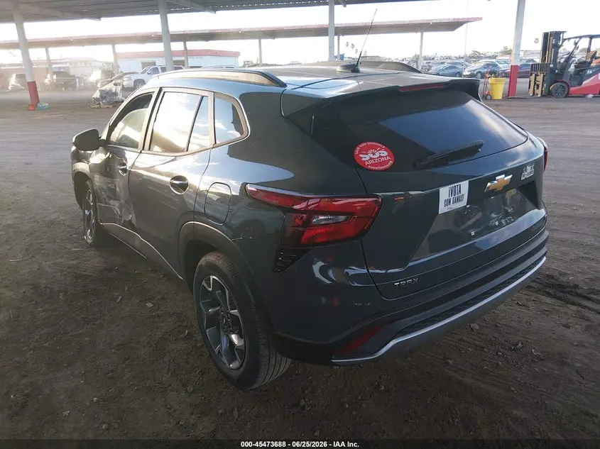 2025 CHEVROLET TRAX FWD LT