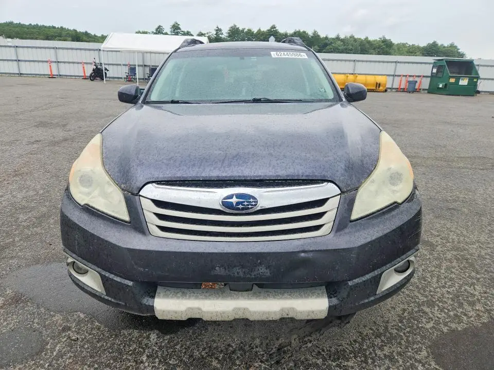 2011 SUBARU OUTBACK 3.6R LIMITED  