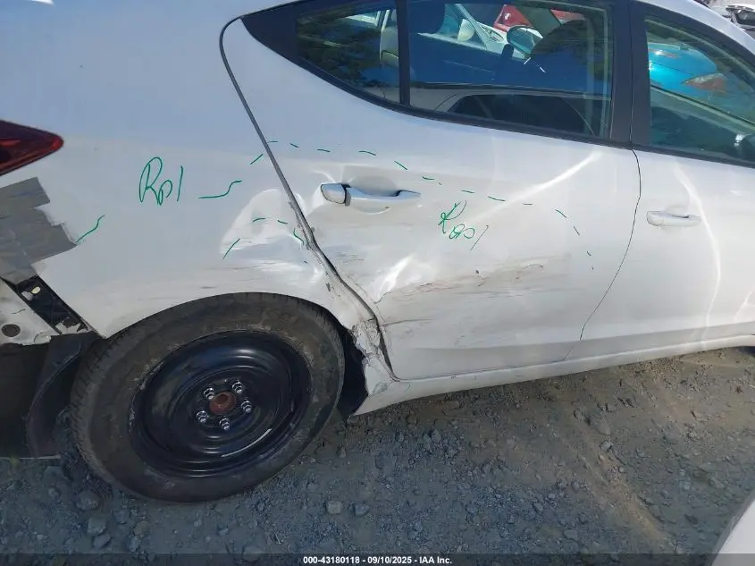 2020 HYUNDAI ELANTRA SE