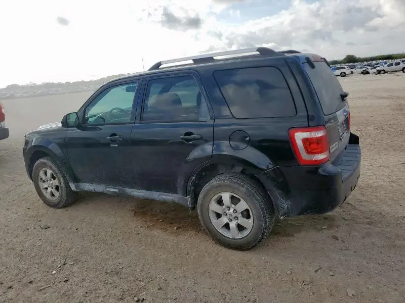 2010 FORD ESCAPE LIMITED  