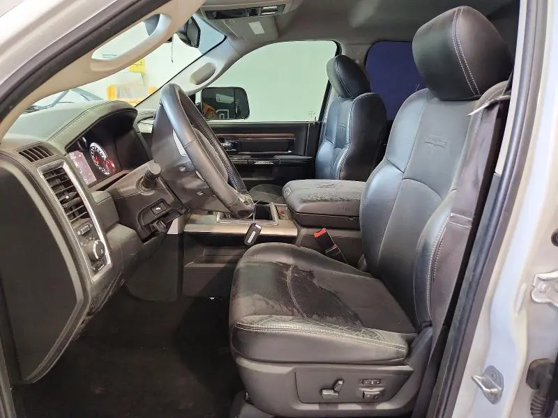 2015 RAM 1500 LARAMIE  
