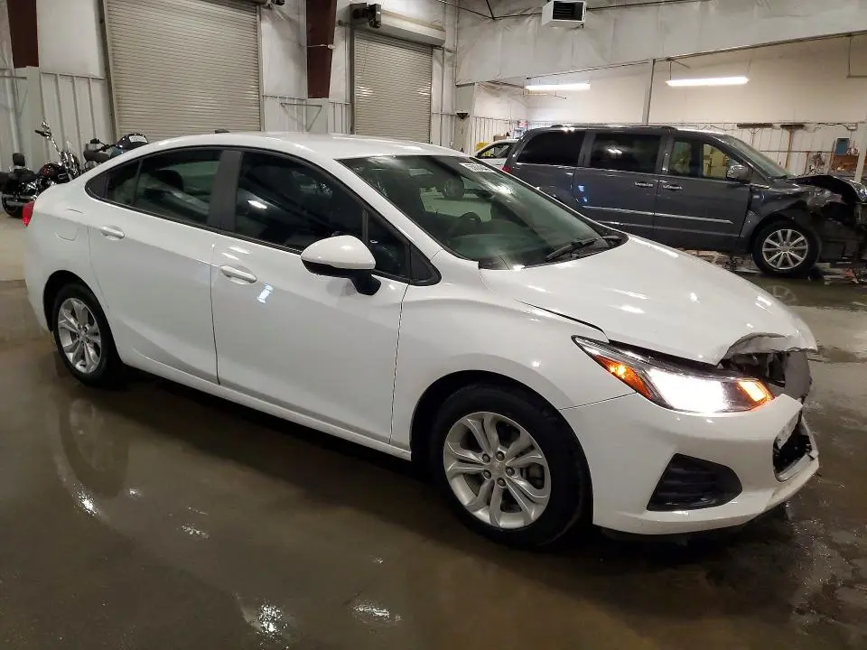 2019 CHEVROLET CRUZE LS  