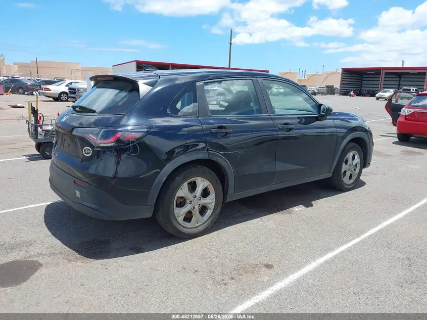 2023 HONDA HR-V 2WD LX