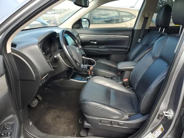 2020 MITSUBISHI OUTLANDER SE  