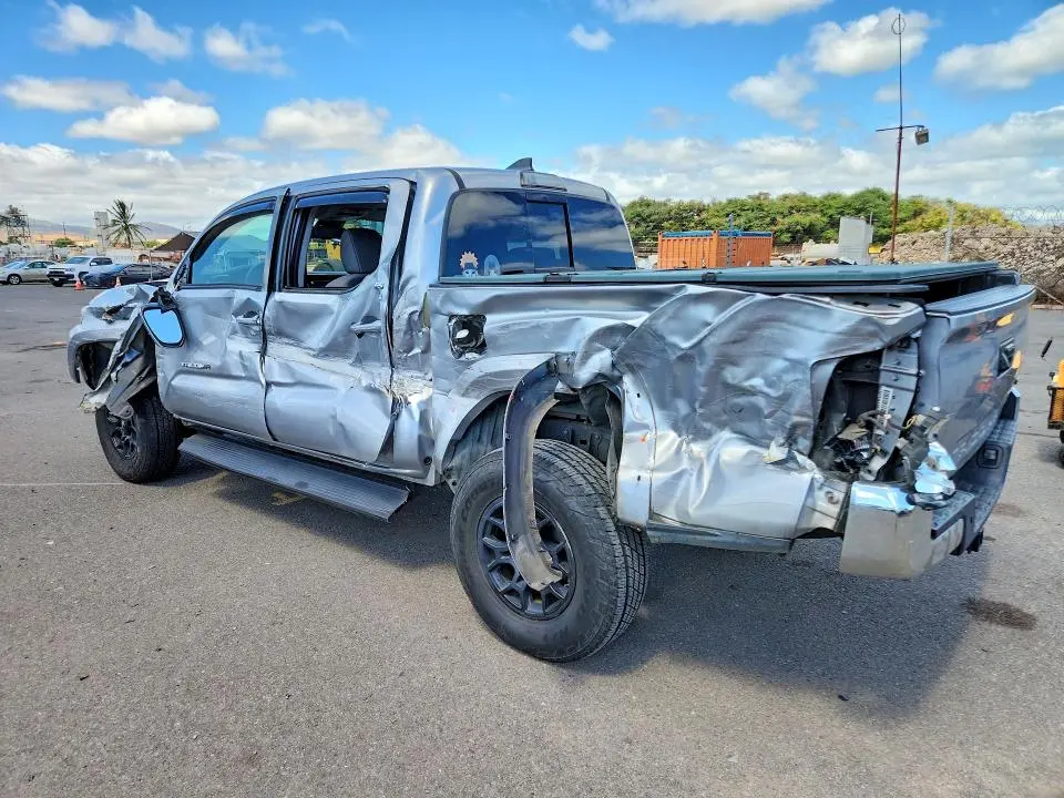 2019 TOYOTA TACOMA SR5 V6  