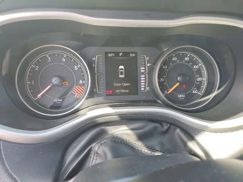2015 JEEP CHEROKEE SPORT  