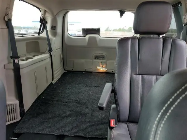 2013 CHRYSLER TOWN & COUNTRY TOURING L  