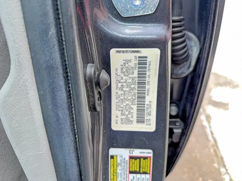 2013 TOYOTA COROLLA BASE  