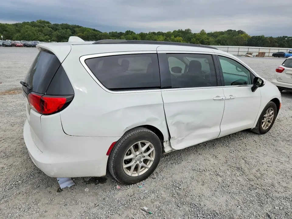 2020 CHRYSLER VOYAGER LXI  