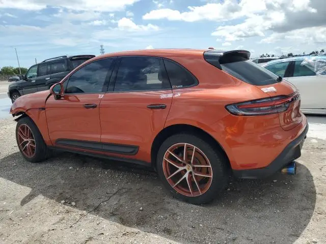 2022 PORSCHE MACAN