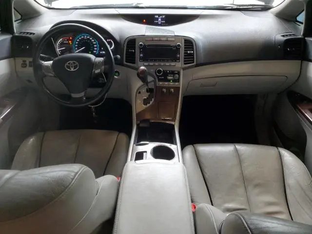 2010 TOYOTA VENZA   