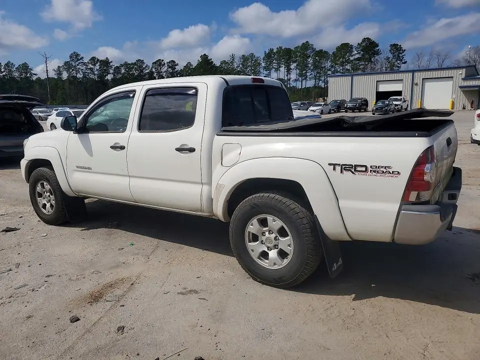 2013 TOYOTA TACOMA V6  