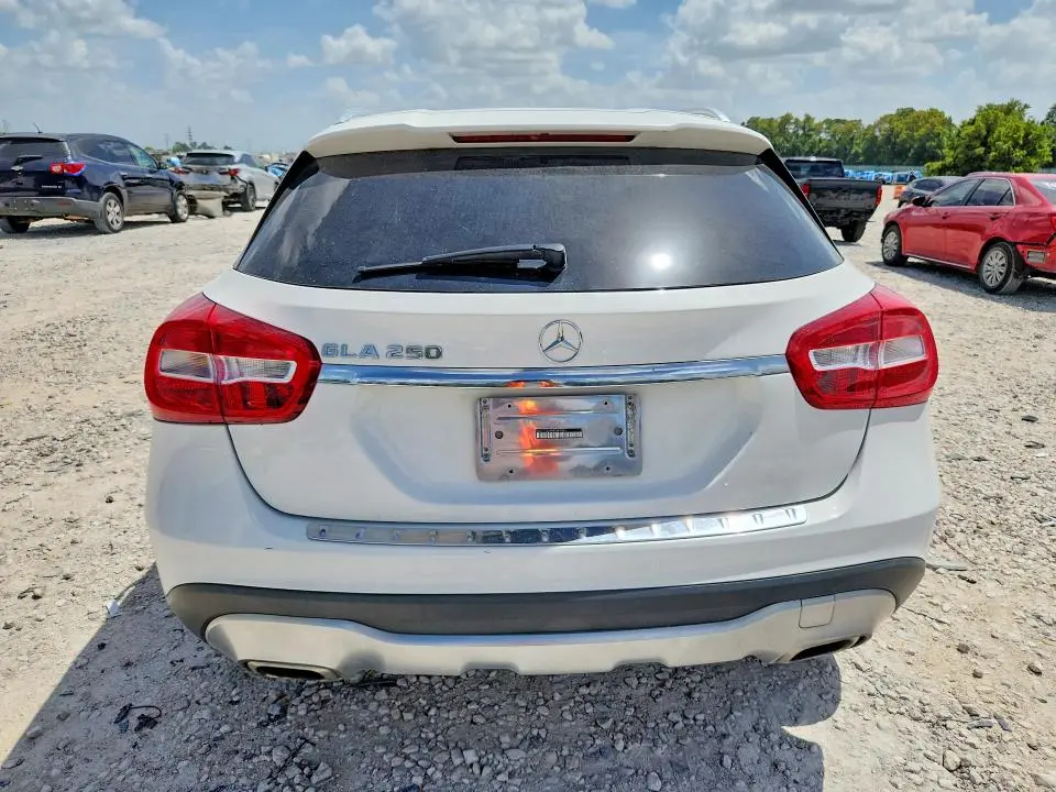 2019 MERCEDES-BENZ GLA 250  