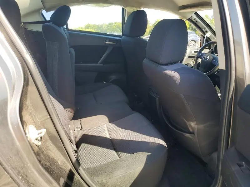 2010 MAZDA 3 I  
