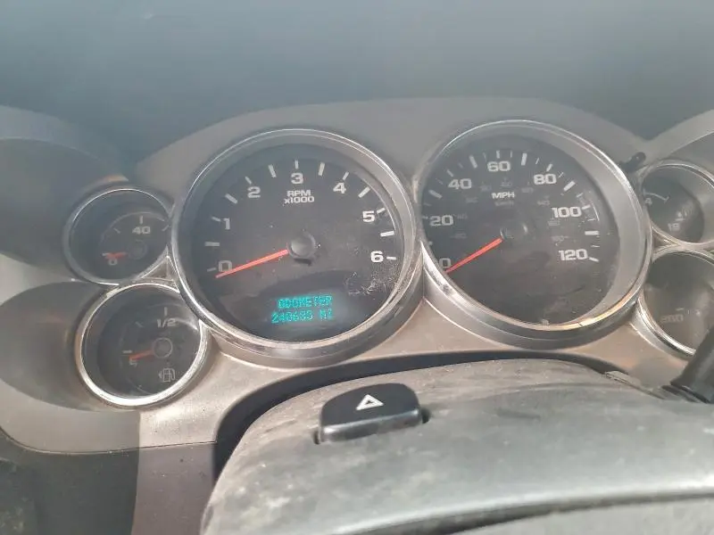 2011 CHEVROLET SILVERADO K1500 LT  