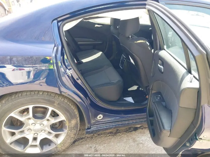 2016 DODGE CHARGER SXT