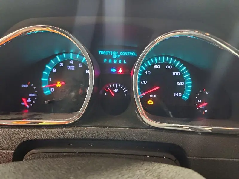 2011 CHEVROLET TRAVERSE LT  