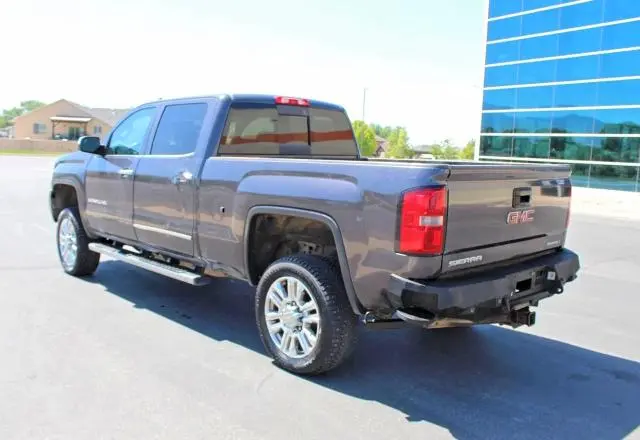 2016 GMC SIERRA K2500 DENALI  