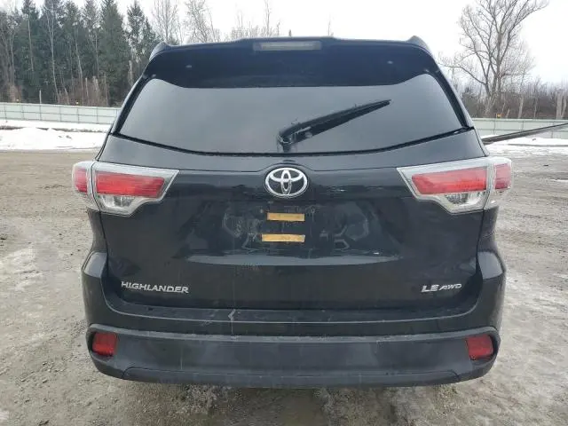 2015 TOYOTA HIGHLANDER LE  
