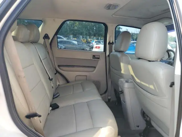 2011 FORD ESCAPE XLT  