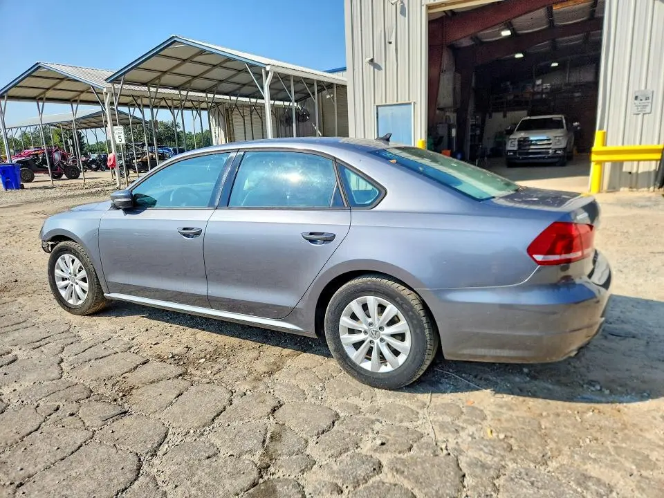2014 VOLKSWAGEN PASSAT S  