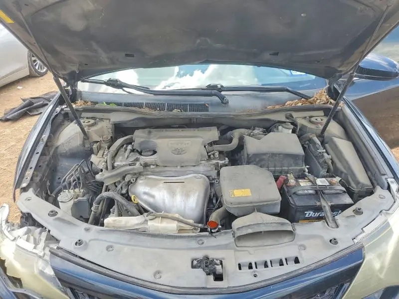 2014 TOYOTA CAMRY SE  