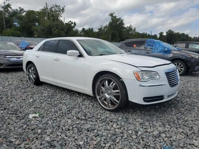 2013 CHRYSLER 300   