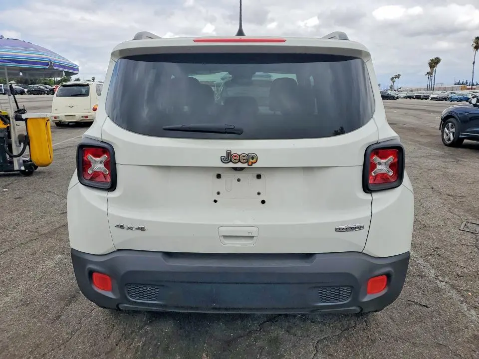 2018 JEEP RENEGADE LATITUDE  