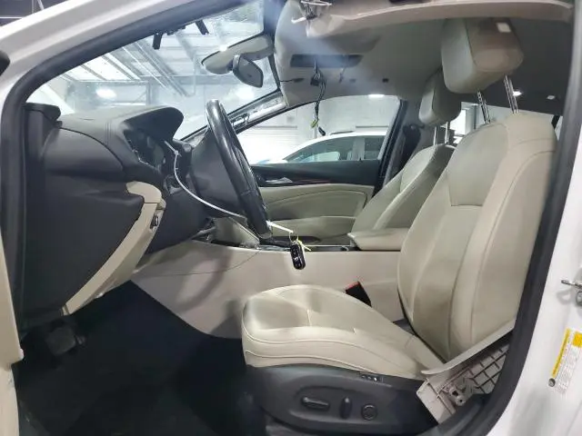 2018 BUICK REGAL TOURX ESSENCE
