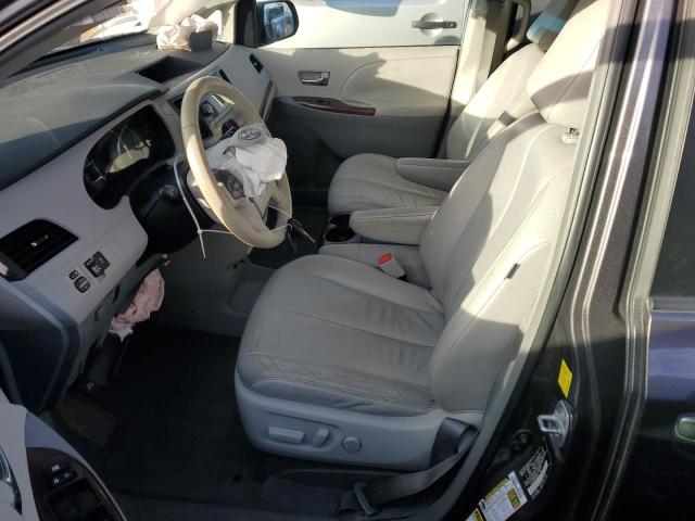 2011 TOYOTA SIENNA XLE