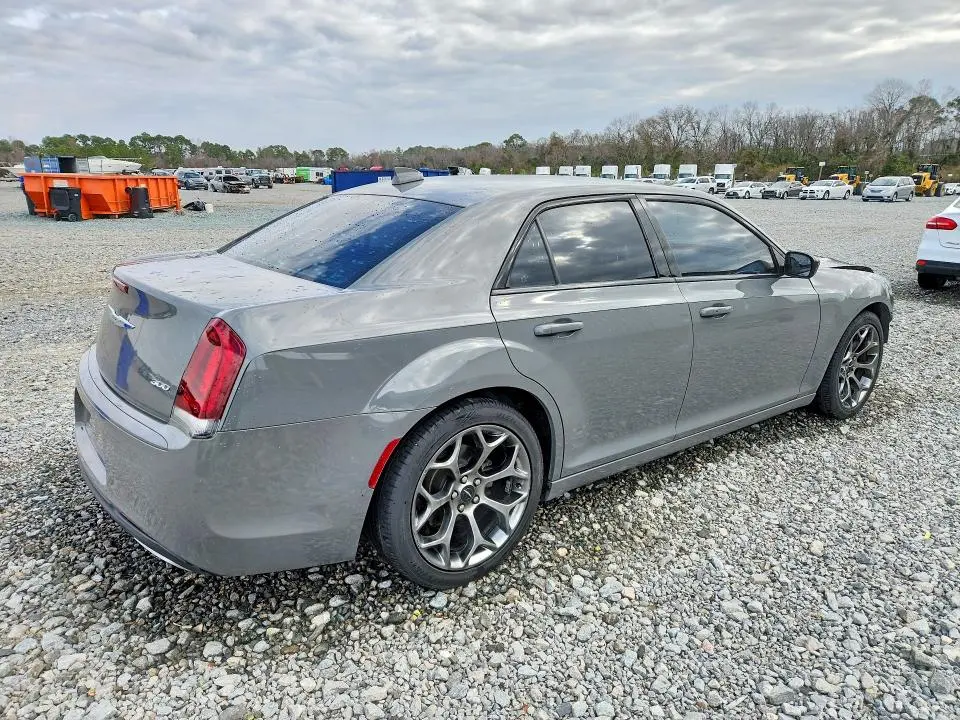2018 CHRYSLER 300 TOURING  