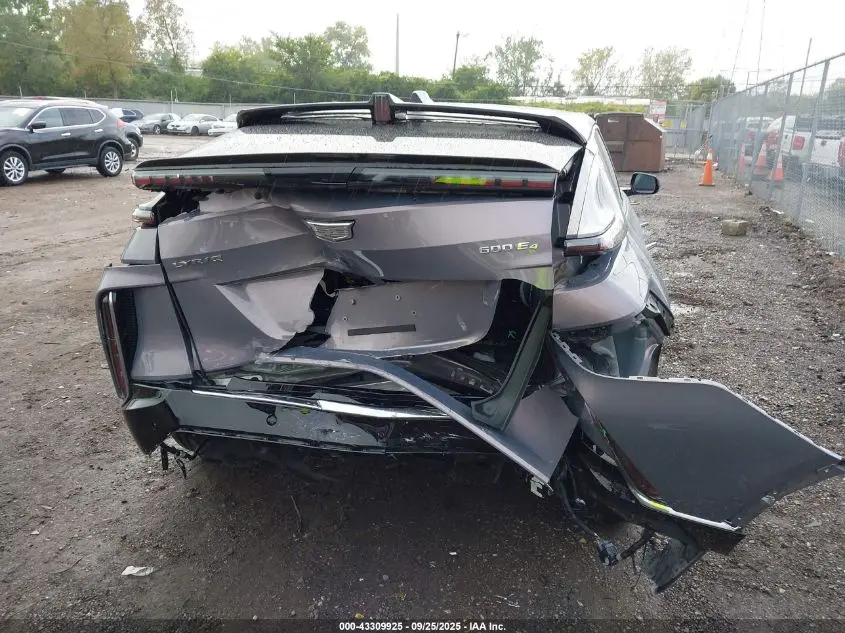 2024 CADILLAC LYRIQ LUXURY W/1SD