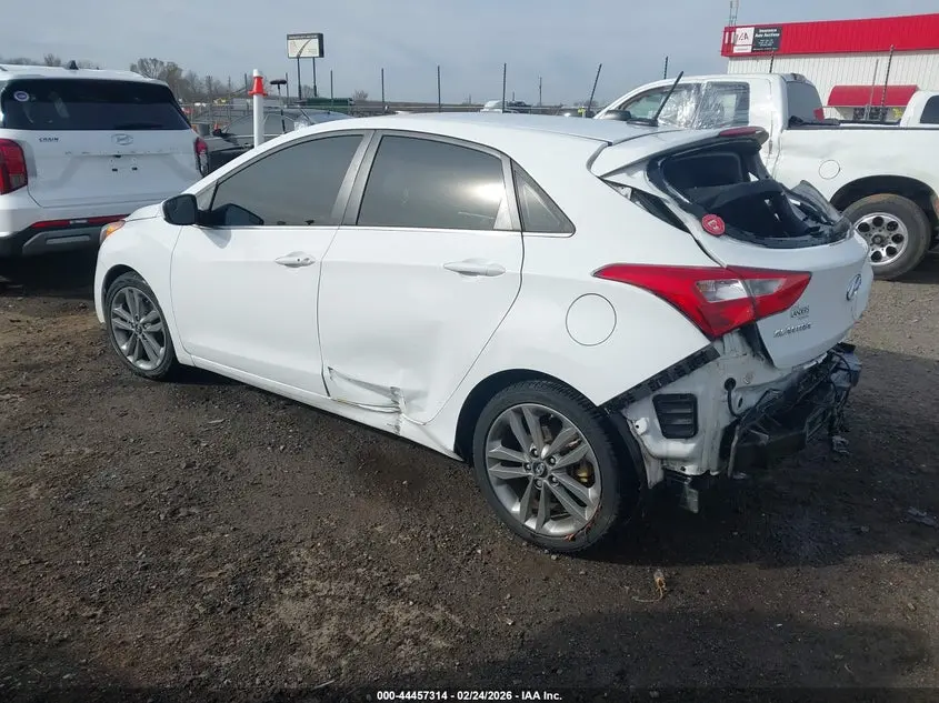 2017 HYUNDAI ELANTRA GT  