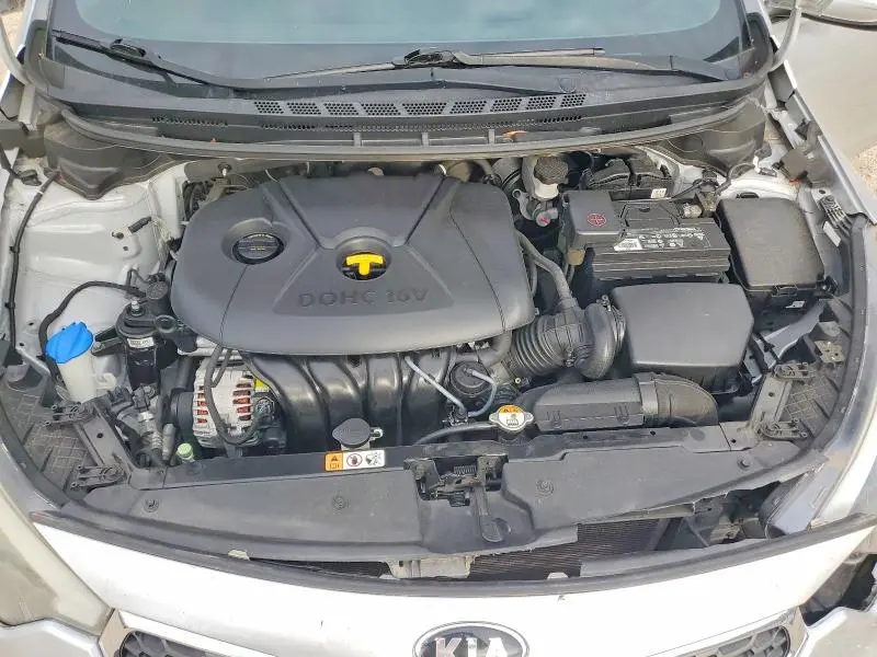2016 KIA FORTE LX  