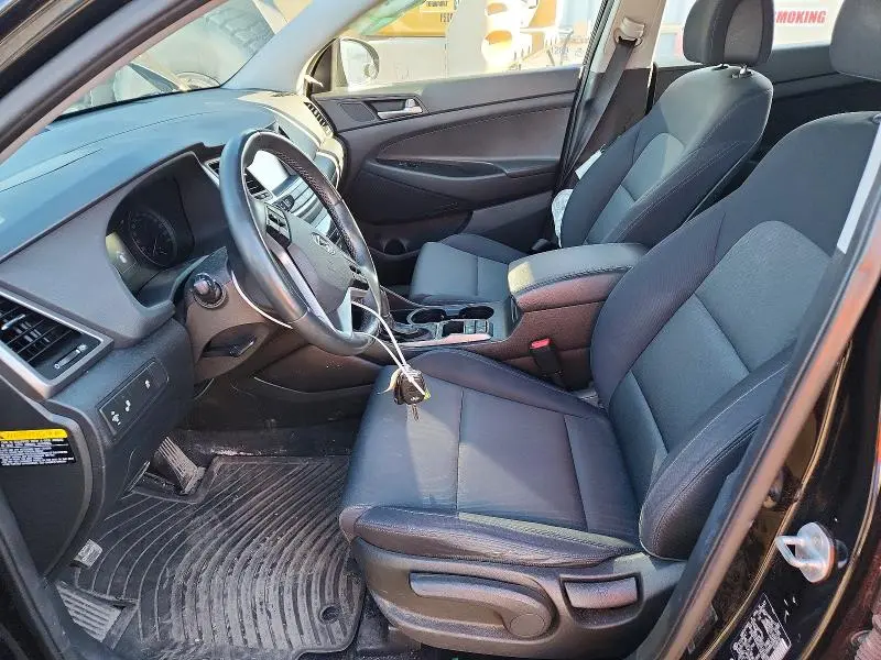2018 HYUNDAI TUCSON SE  