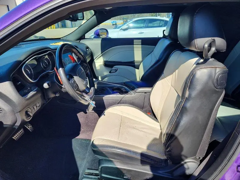 2016 DODGE CHALLENGER SXT  