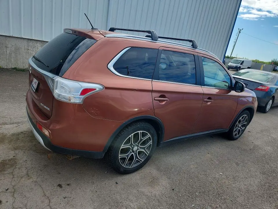 2015 MITSUBISHI OUTLANDER GT  