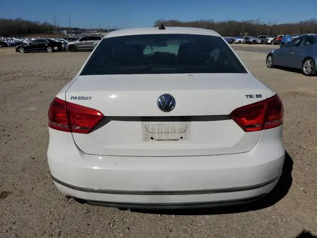 2015 VOLKSWAGEN PASSAT SE  