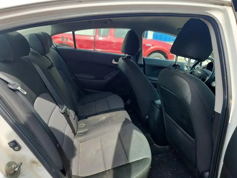 2018 KIA FORTE LX  