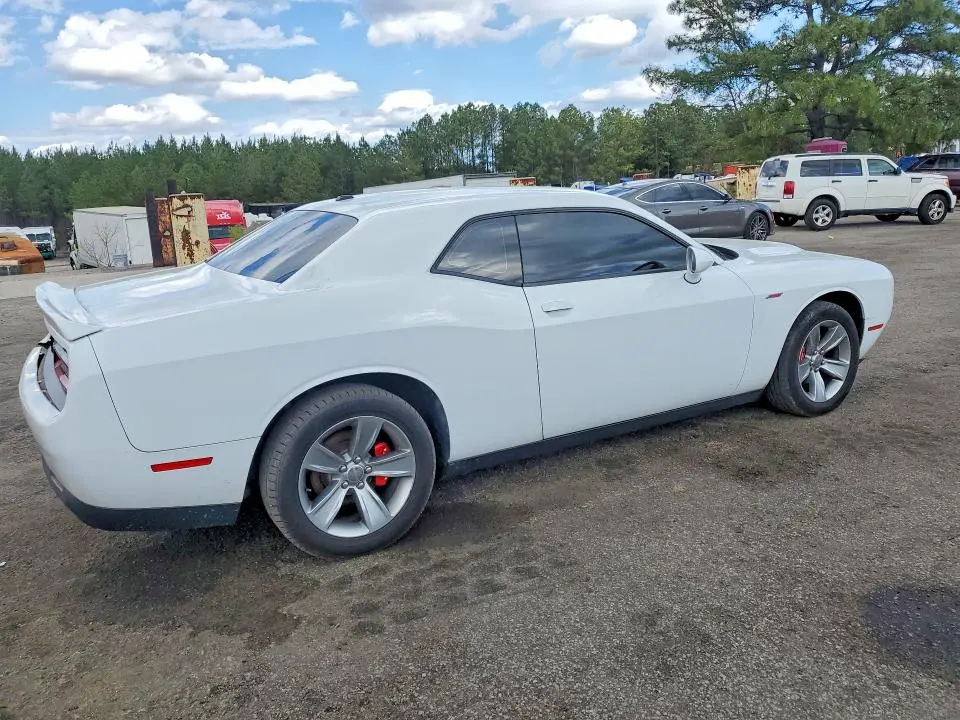 2019 DODGE CHALLENGER SXT  