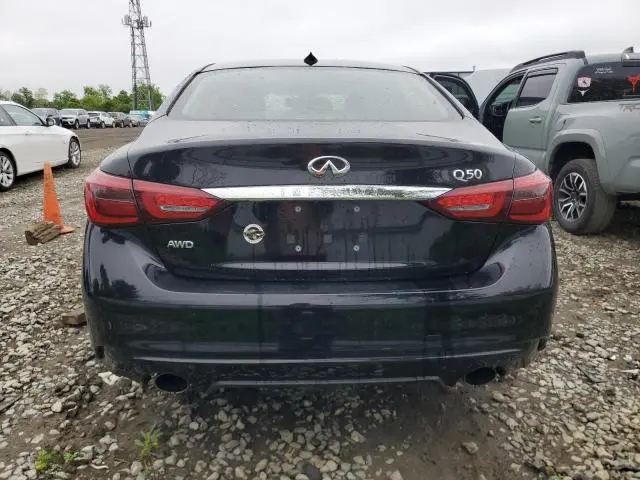 2018 INFINITI Q50 LUXE  