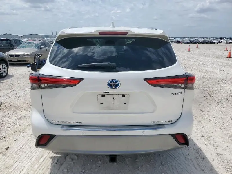2021 TOYOTA HIGHLANDER HYBRID PLATINUM  