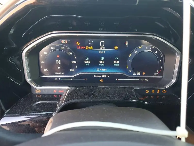 2024 CHEVROLET SILVERADO K1500 LTZ  