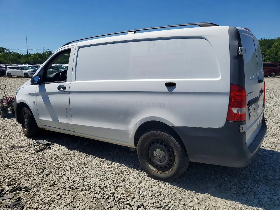 2016 MERCEDES-BENZ METRIS   