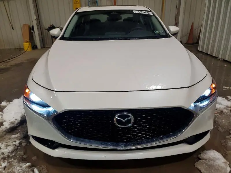 2025 MAZDA 3 PREFERRED  